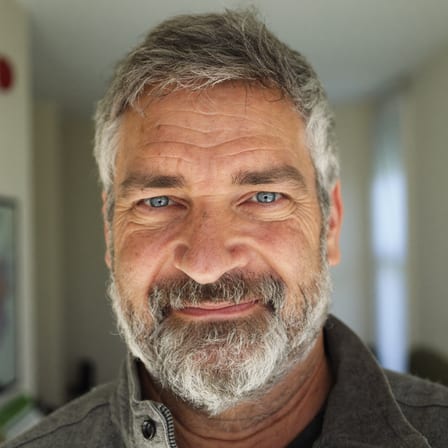 Portrait d'un habitant d'Avesnières après sa demande de devis à Laval